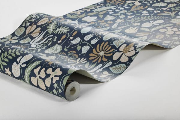Papel pintado floral estampado color multicolor Stig Lindberg Herbarium 1977 - Imagen 3