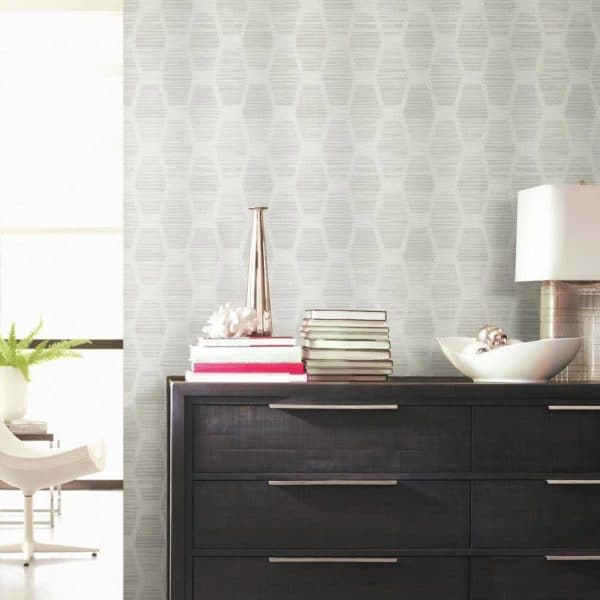 Papel pintado geométrico color gris sobre fondo gris claro Congas CY1572 - Imagen 3