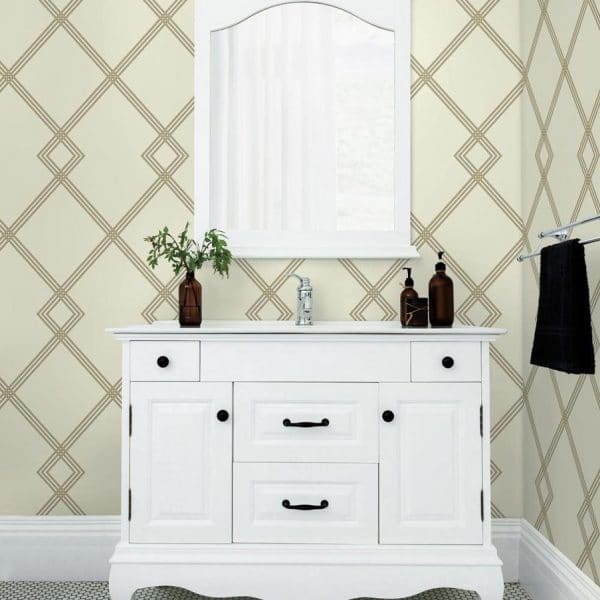 Papel pintado estilo geométrico-trellis rayas en marrón sobre fondo beige Ribbon Stripe Trellis CY1508 - Imagen 4