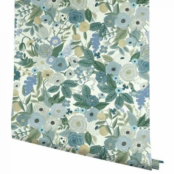 Papel pintado de estilo estampado floral en colores azulados y beige sobre fondo blanco Garden Party RI5120 - Imagen 5