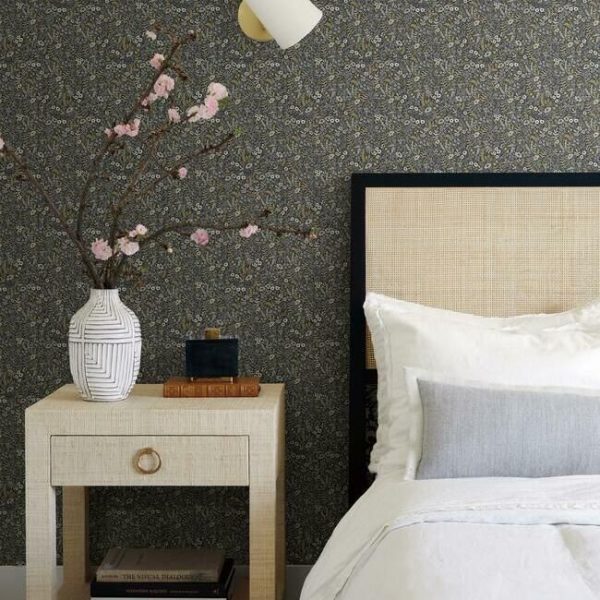 Papel pintado estilo estampado floral en tonos marrones y beige sobre fondo negro Tapestry RI5125 - Imagen 3