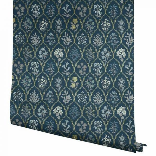 Papel pintado de estilo estampado floral en tonos de azul sobre fondo azul oscuro Hawthorne RI5131 - Imagen 5