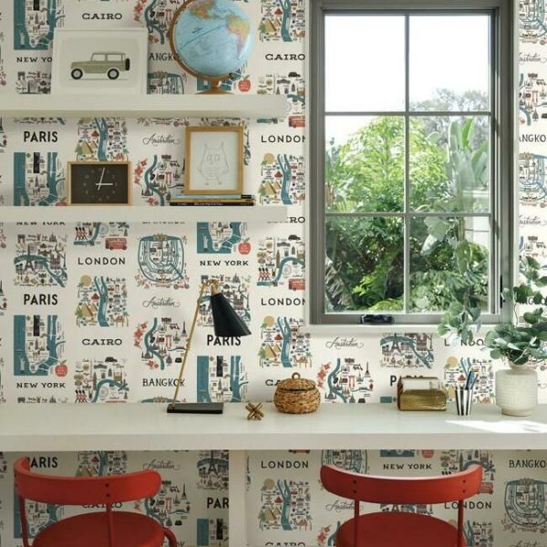 Papel pintado estilo arquitectura y ciudades en tonos azules y rojos sobre fondo blanco City Maps RI5162 - Imagen 3