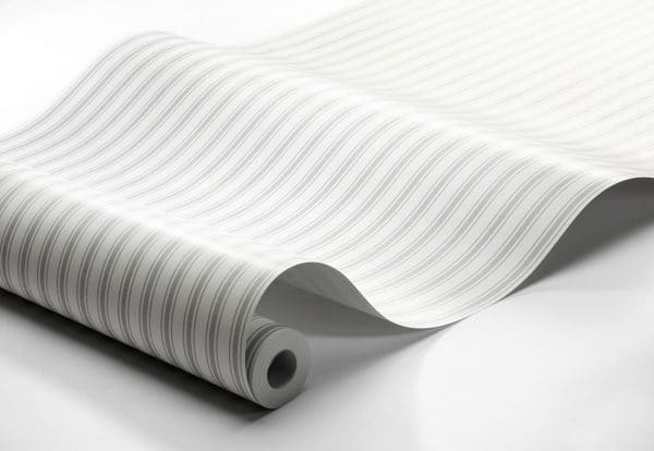Papel pintado de estilo rayas en color gris sobre fondo blanco Aspö Stripe 8872 - Imagen 4