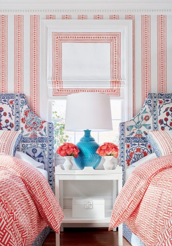 Papel pintado de estilo rayas en color azul marino New Haven Stripe T10608 - Imagen 5