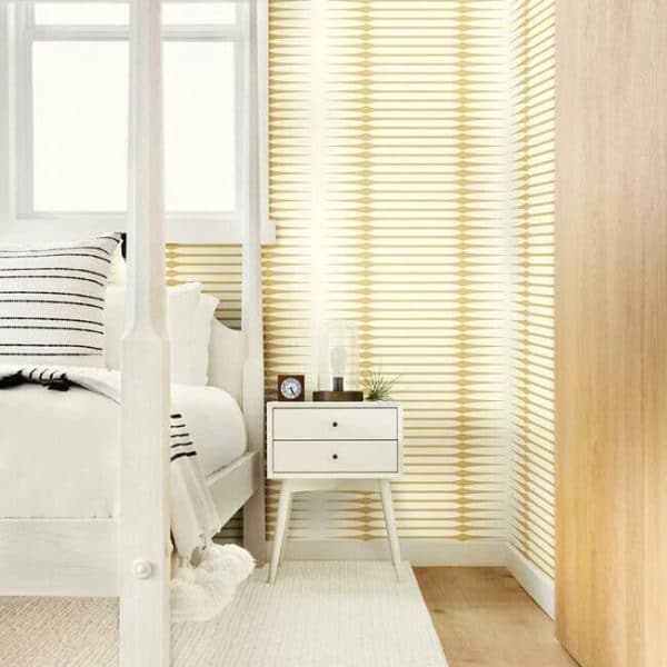 Papel pintado geométrico en color amarillo Dash & Dart GM7589 - Imagen 4
