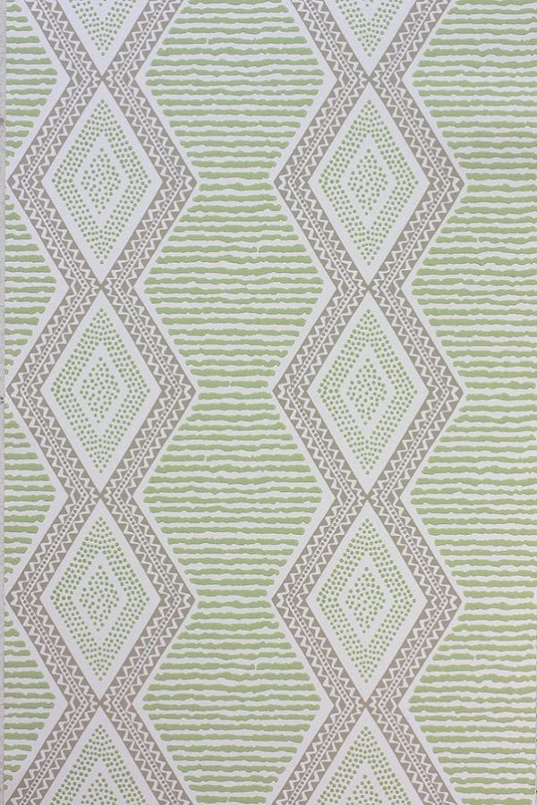 Papel pintado de rombos en color verde Belle Île NCW4306-03