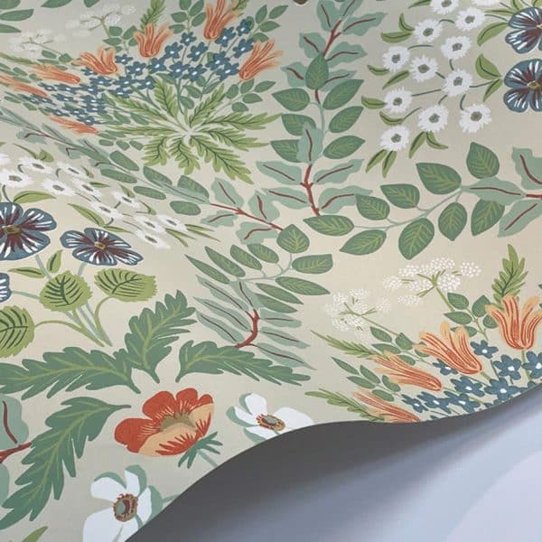 Papel pintado estilo floral de color beige y multicolor Bramble RP7321 - Imagen 5