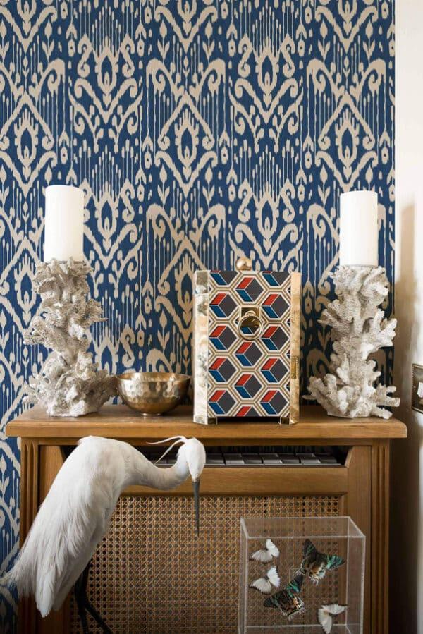 Papel pintado de thai ikat en color azul Padmasalis A00800 - Imagen 3