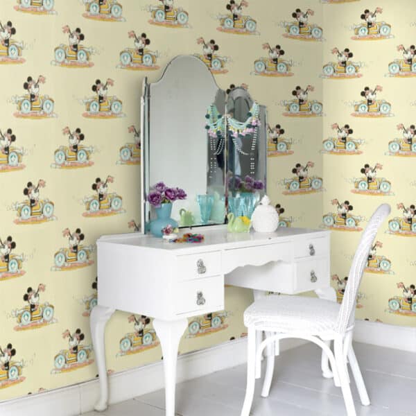Papel pintado de Minnie en color beige Minnie on the Movie DDIW217270 - Imagen 19