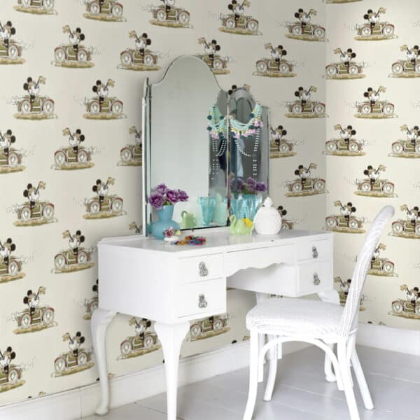 Papel pintado de Minnie en color beige Minnie on the Movie DDIW217270 - Imagen 9