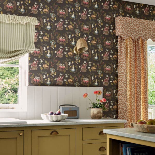 Papel pintado de Alicia en color azul Alice in Wonderland DDIW217286 - Imagen 19