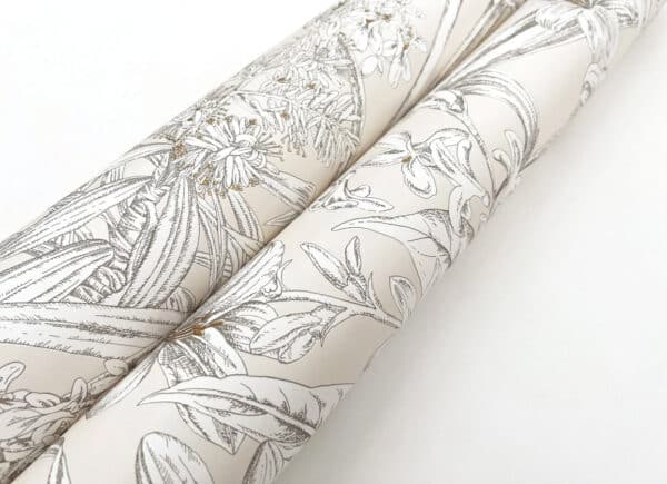 Papel pintado de estampado floral en color azul Orchid Conservatory Toile RT7884 - Imagen 8