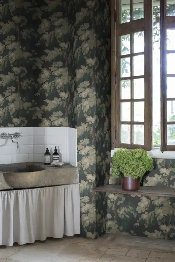 Papel pintado de árboles en color verde Raphael Charcoal 444-81 - Imagen 4