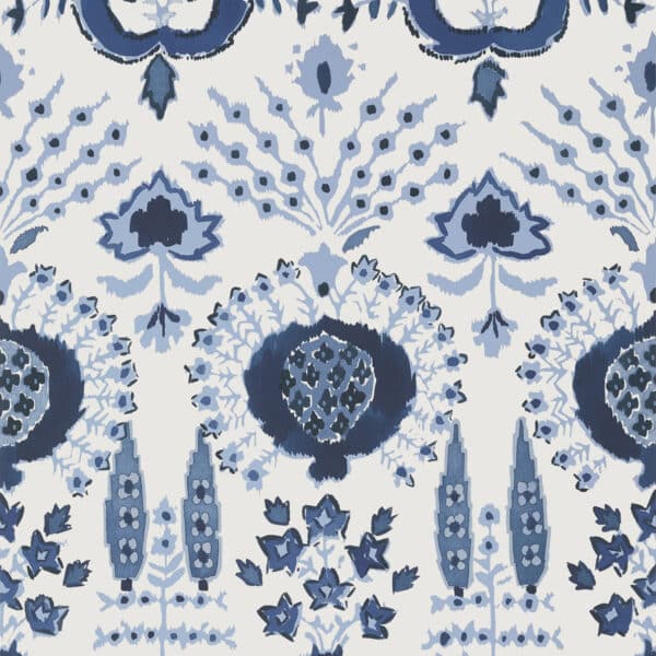 Papel pintado de estampado floral en color azul Mendoza Suzani Blue and White T16239