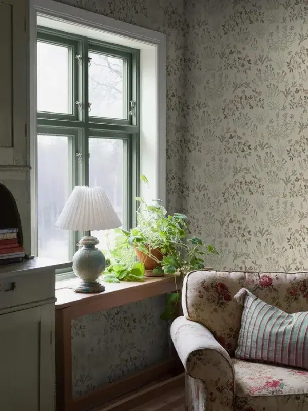 Papel pintado de flores en color beige Noras Ang 5805 - Imagen 6