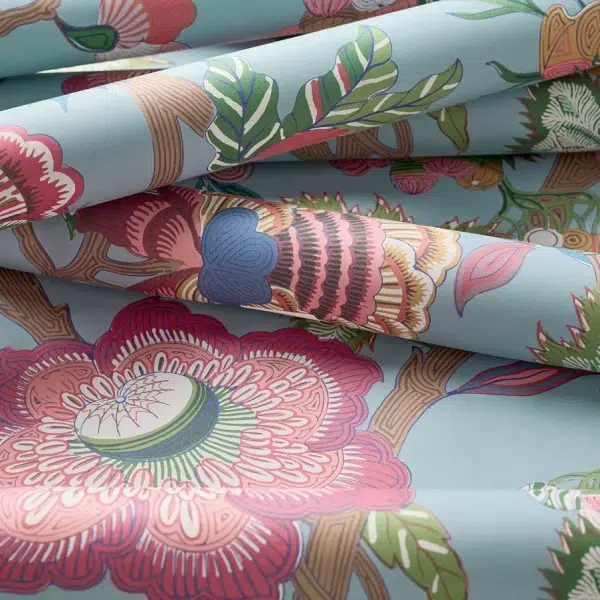 Papel pintado de estampado floral en color azul Indienne Jacobean T36418 - Imagen 4
